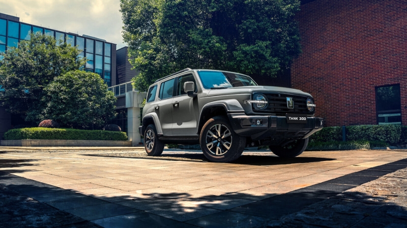 Объявлены цены обновленного внедорожника Tank 300 в России
