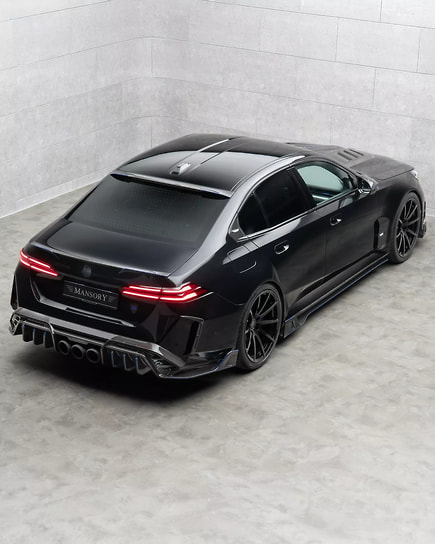 Тюнеры из Mansory выпустили BMW M5 с тремя выхлопными патрубками