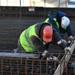 В Москве на 70% завершено строительство 150-метрового путепровода над МЦД-2